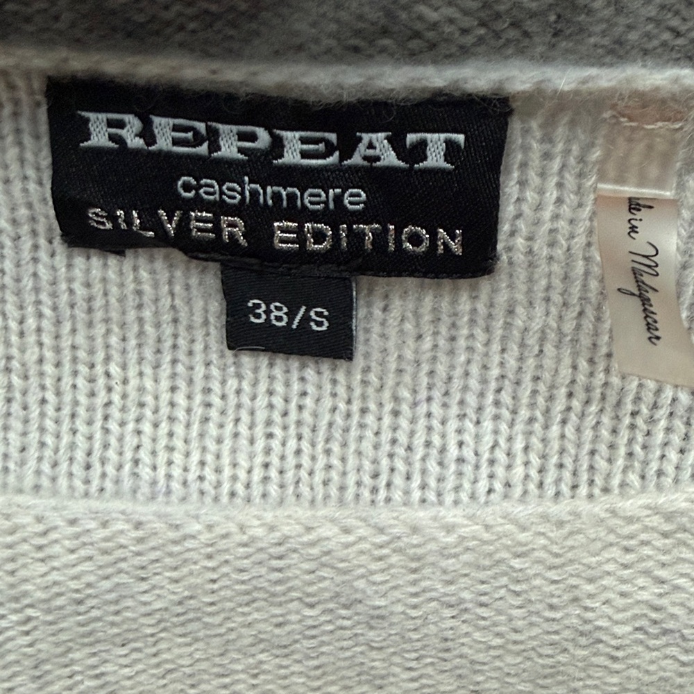 Repeat Cashmere Gray Pullover Cashmere Sweater Sm… - image 2